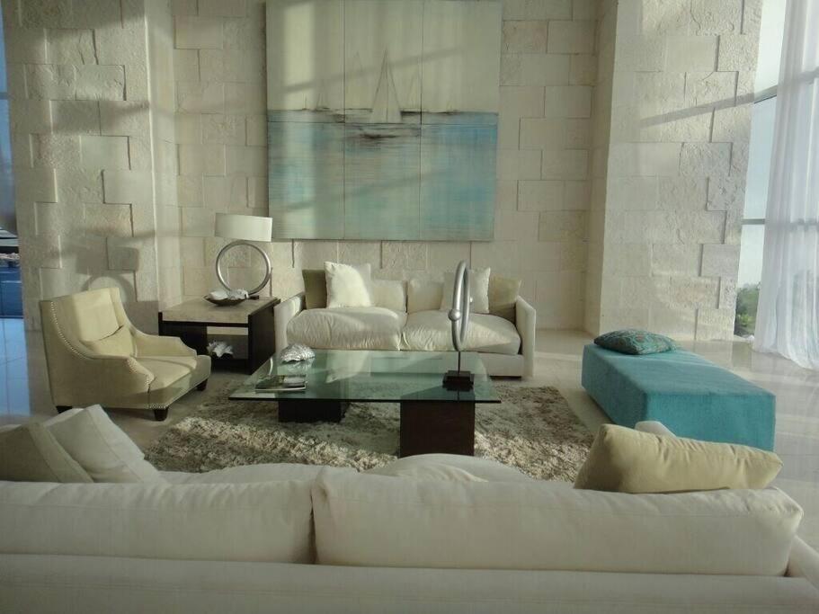 Beautiful 3 Bedroom, Fully Furnished, On The Beach Масатлан Екстериор снимка