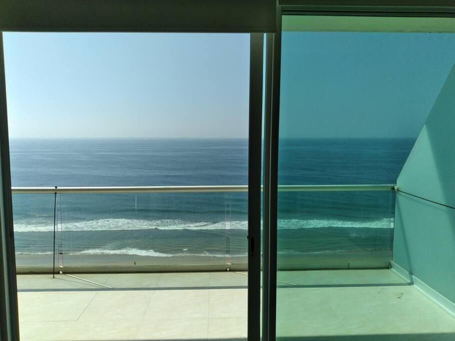 Beautiful 3 Bedroom, Fully Furnished, On The Beach Масатлан Екстериор снимка